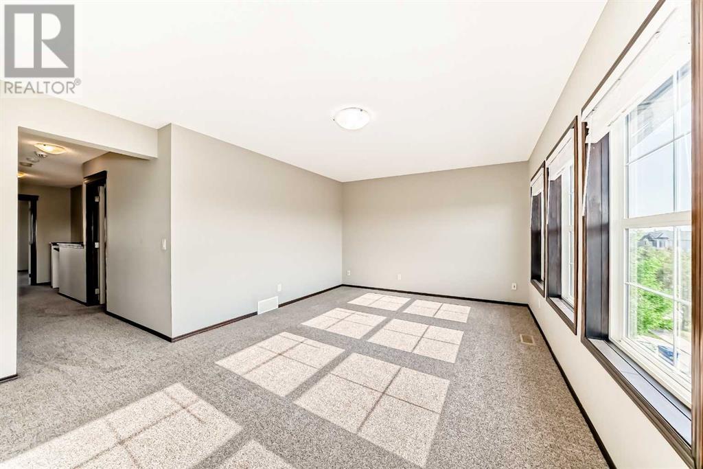 Single Family House for Sale in  Everbrook Drive SW Evergreen Calgary 