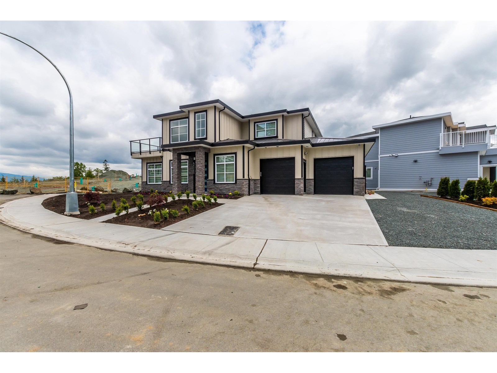 Photo 7 of 46065 Crestview Drive Promontory, Chilliwack BC
