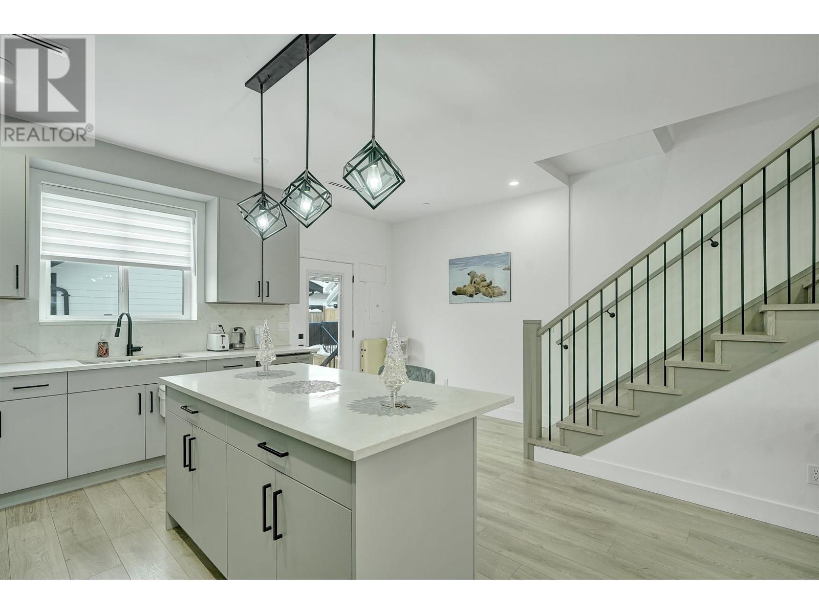 Photo 20 of 1423 E 62nd Avenue, Vancouver BC