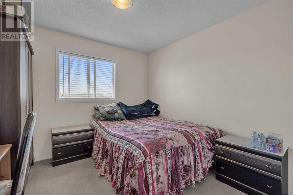 Single Family House for Sale in  Evermeadow Avenue S Evergreen Calgary 
