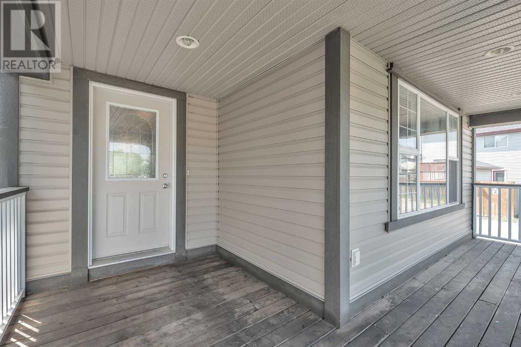 Single Family House for Sale in  Evermeadow Avenue S Evergreen Calgary 