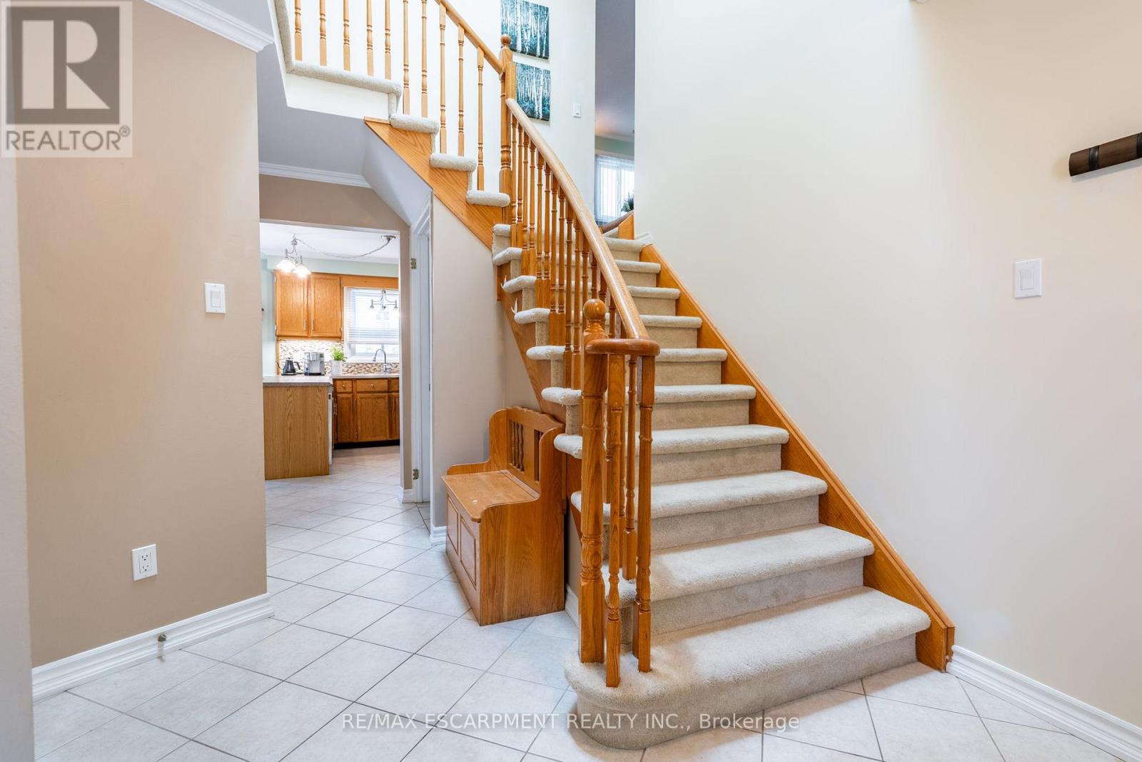 Photo 14 of 7 2155 Duncaster Drive, Burlington ON