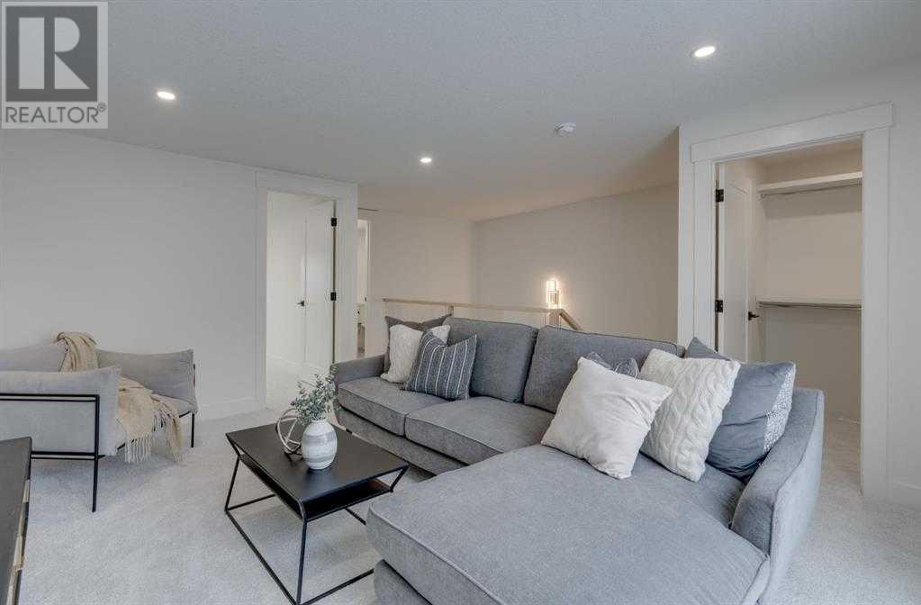 2812 35 STREET SW - Image 26
