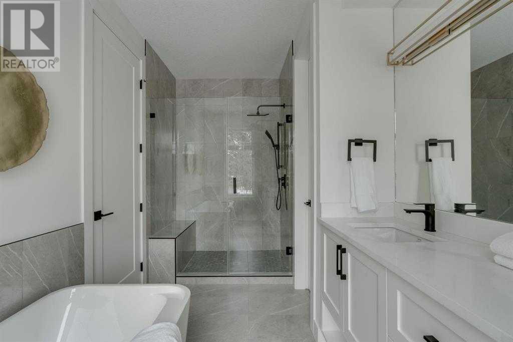 2812 35 STREET SW - Image 17