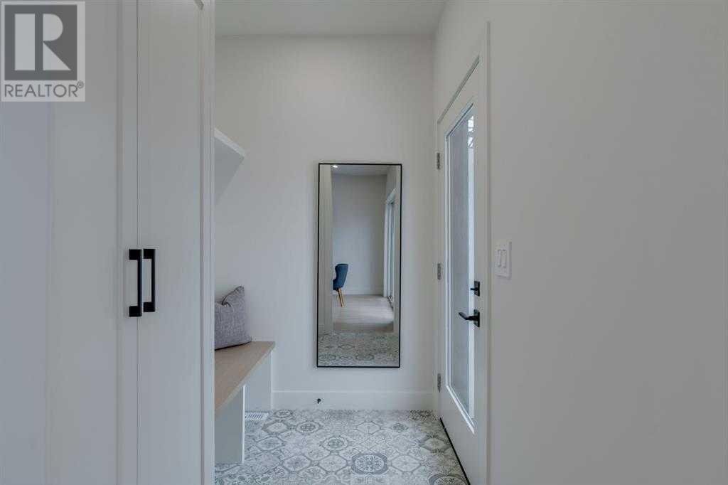 2812 35 STREET SW - Image 13