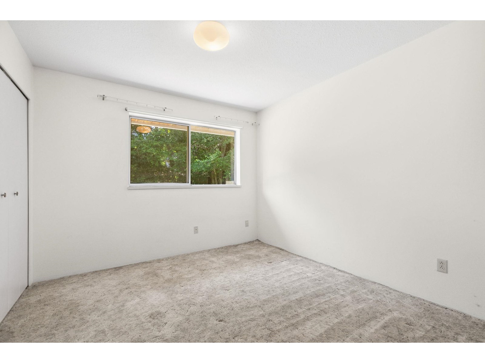 Photo 22 of 14324 25 Avenue, Surrey BC