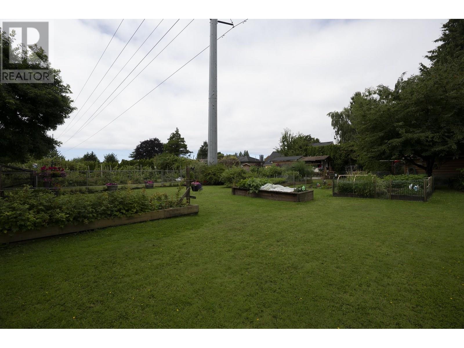 Photo 9 of 1414 53 A Street, Delta BC
