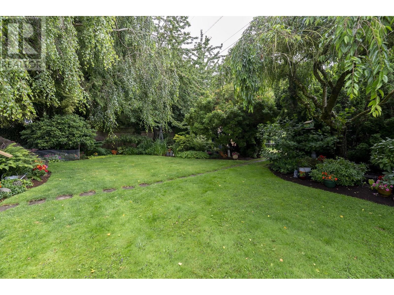 Photo 3 of 1414 53 A Street, Delta BC