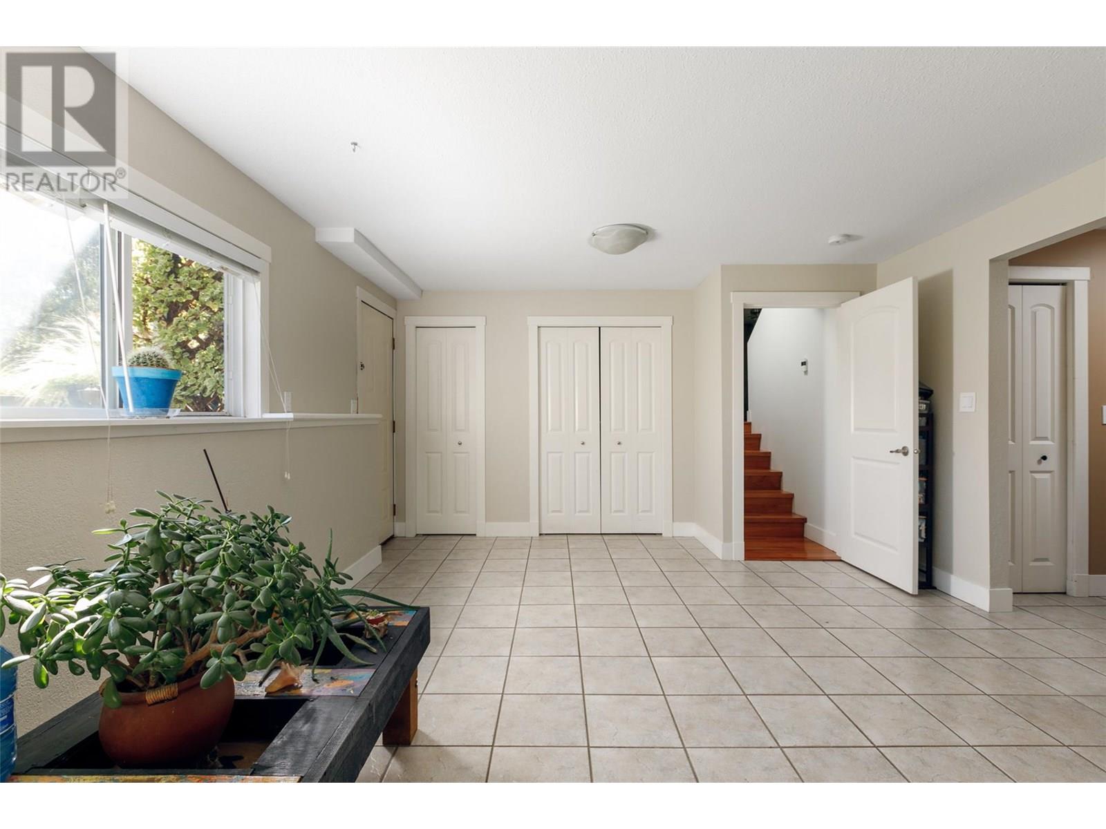 Photo 21 of 2351 Gallagher Road, Kelowna BC