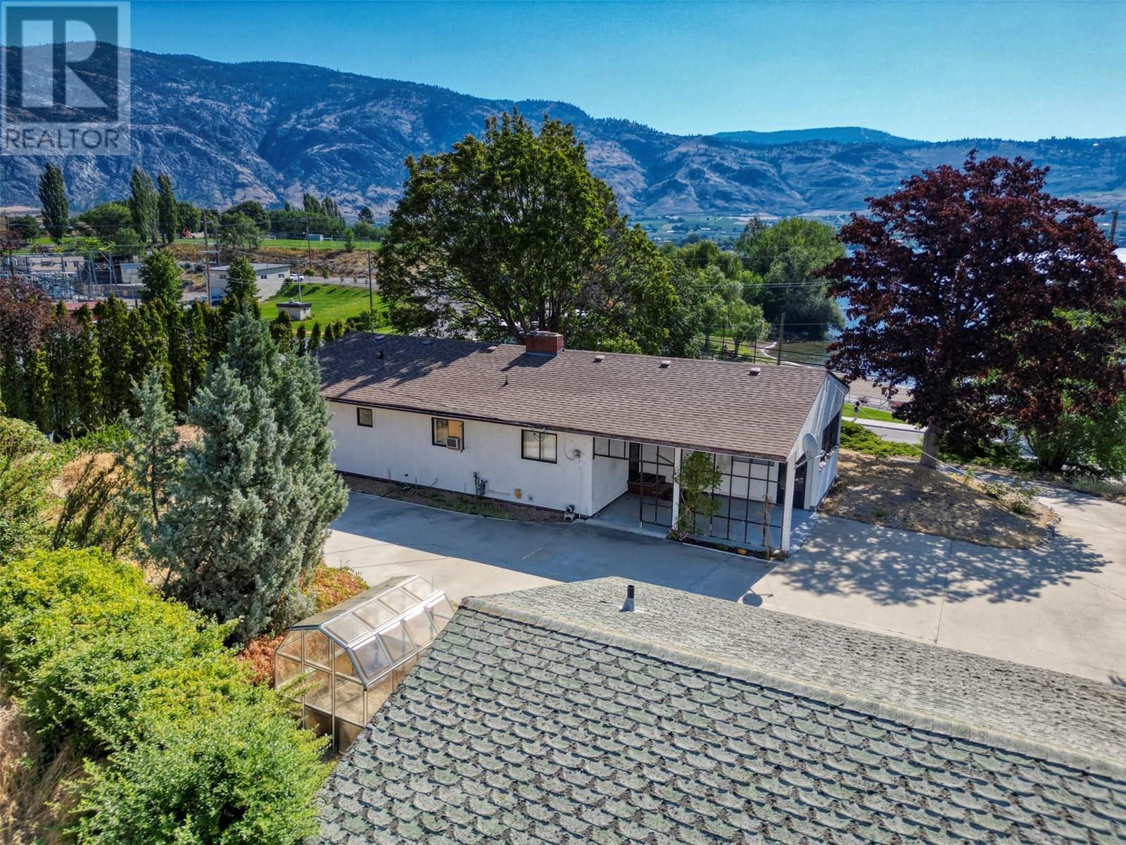 6406 89th Street, Osoyoos