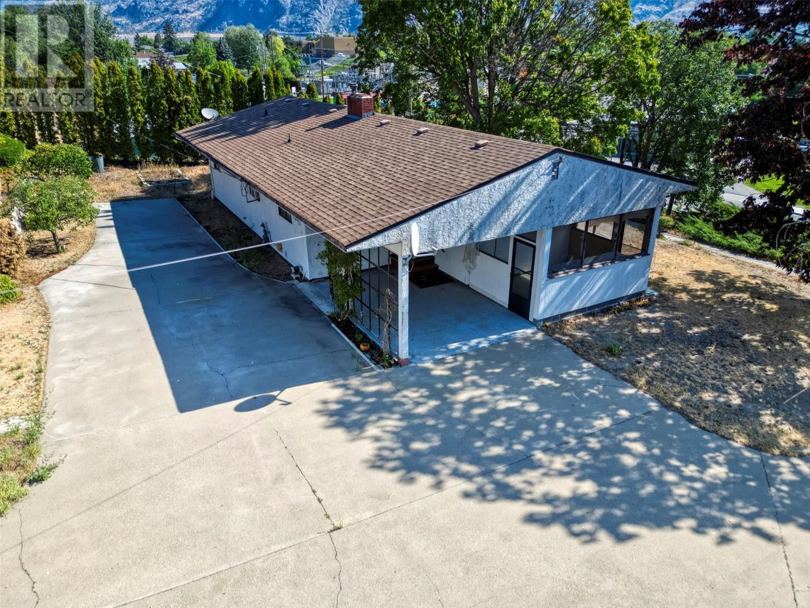 6406 89th Street, Osoyoos