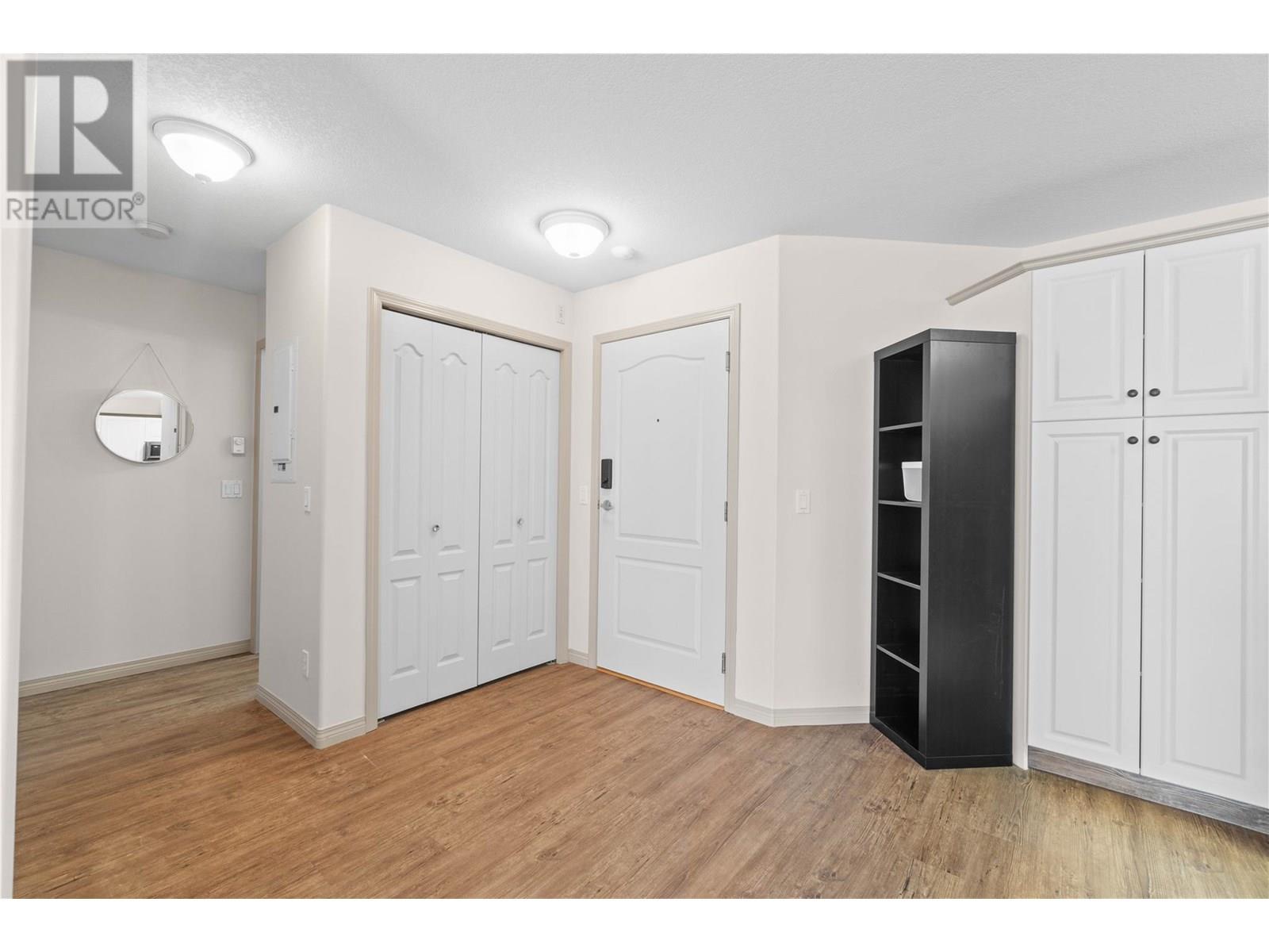 Photo 16 of 1002 Riverside Avenue Unit 221, Sicamous BC