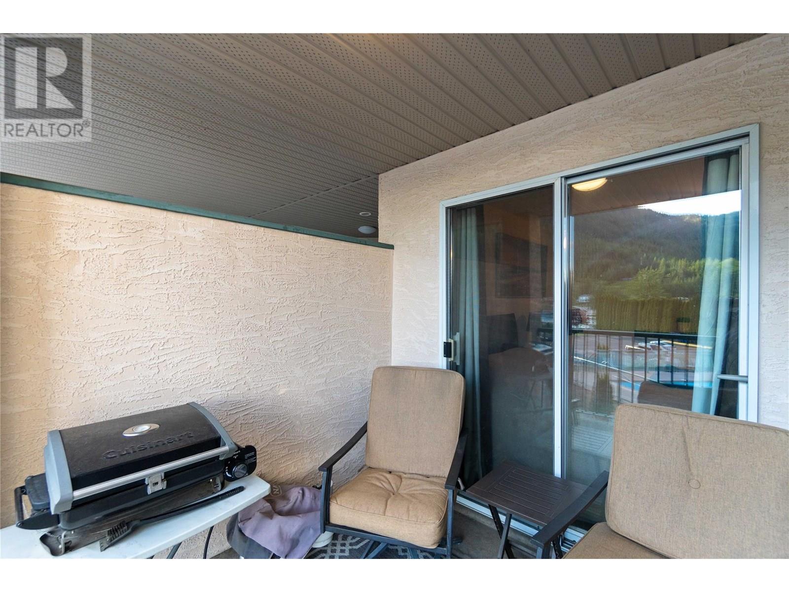 Photo 31 of 1002 Riverside Avenue Unit 221, Sicamous BC