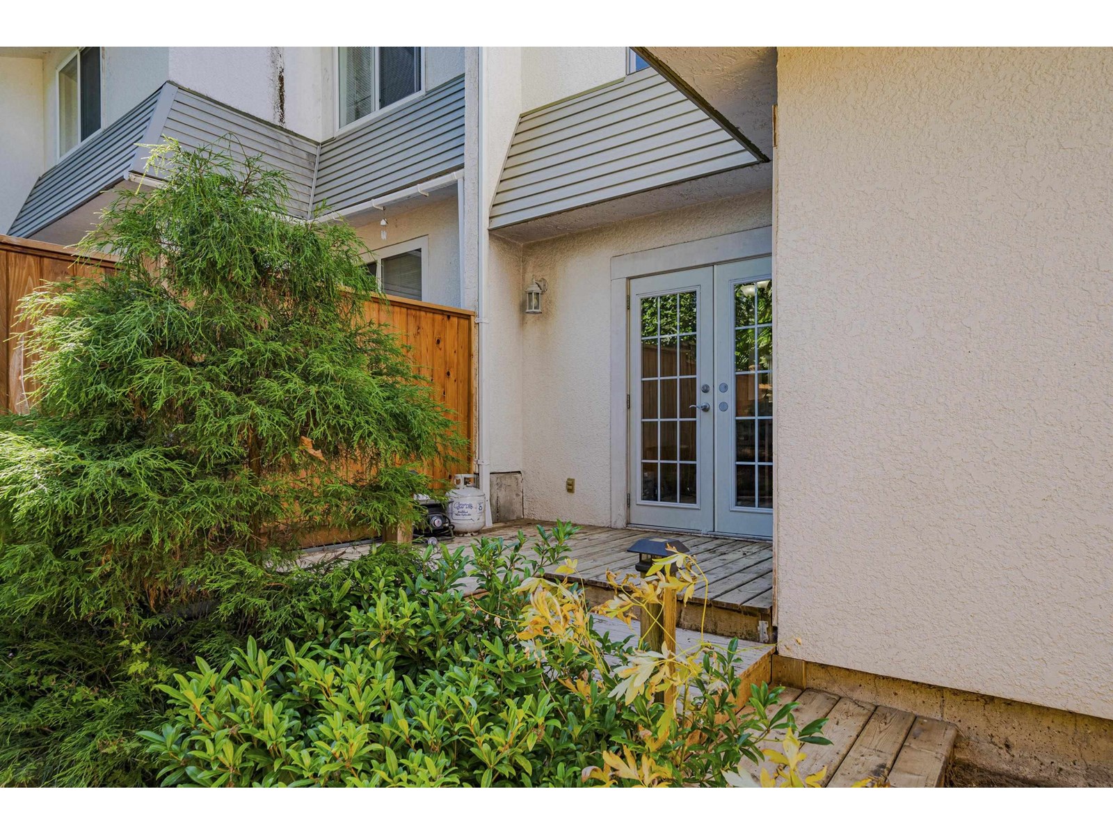 Photo 17 of 12 2830 W Bourquin Crescent, Abbotsford BC