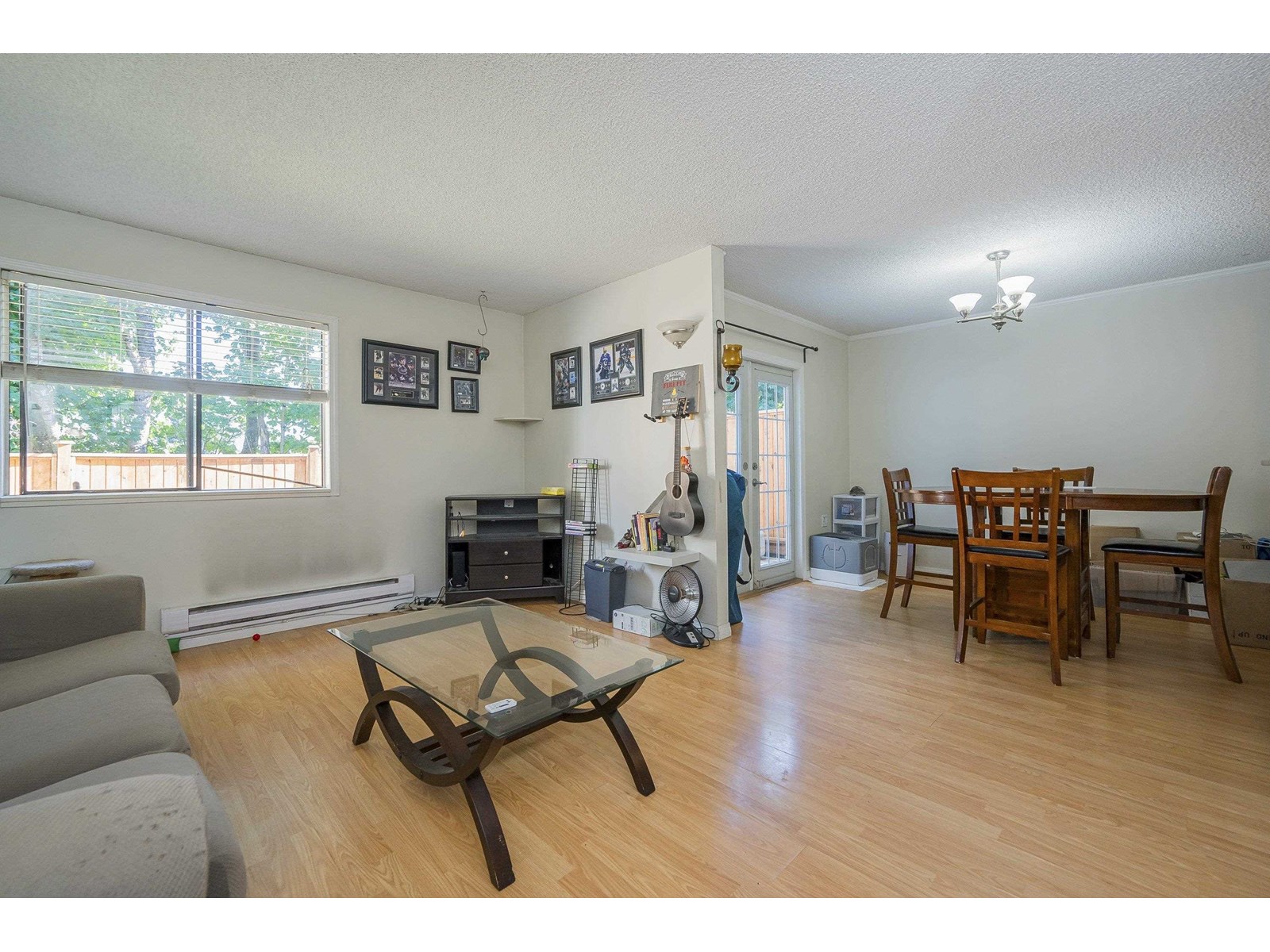 Photo 10 of 12 2830 W Bourquin Crescent, Abbotsford BC