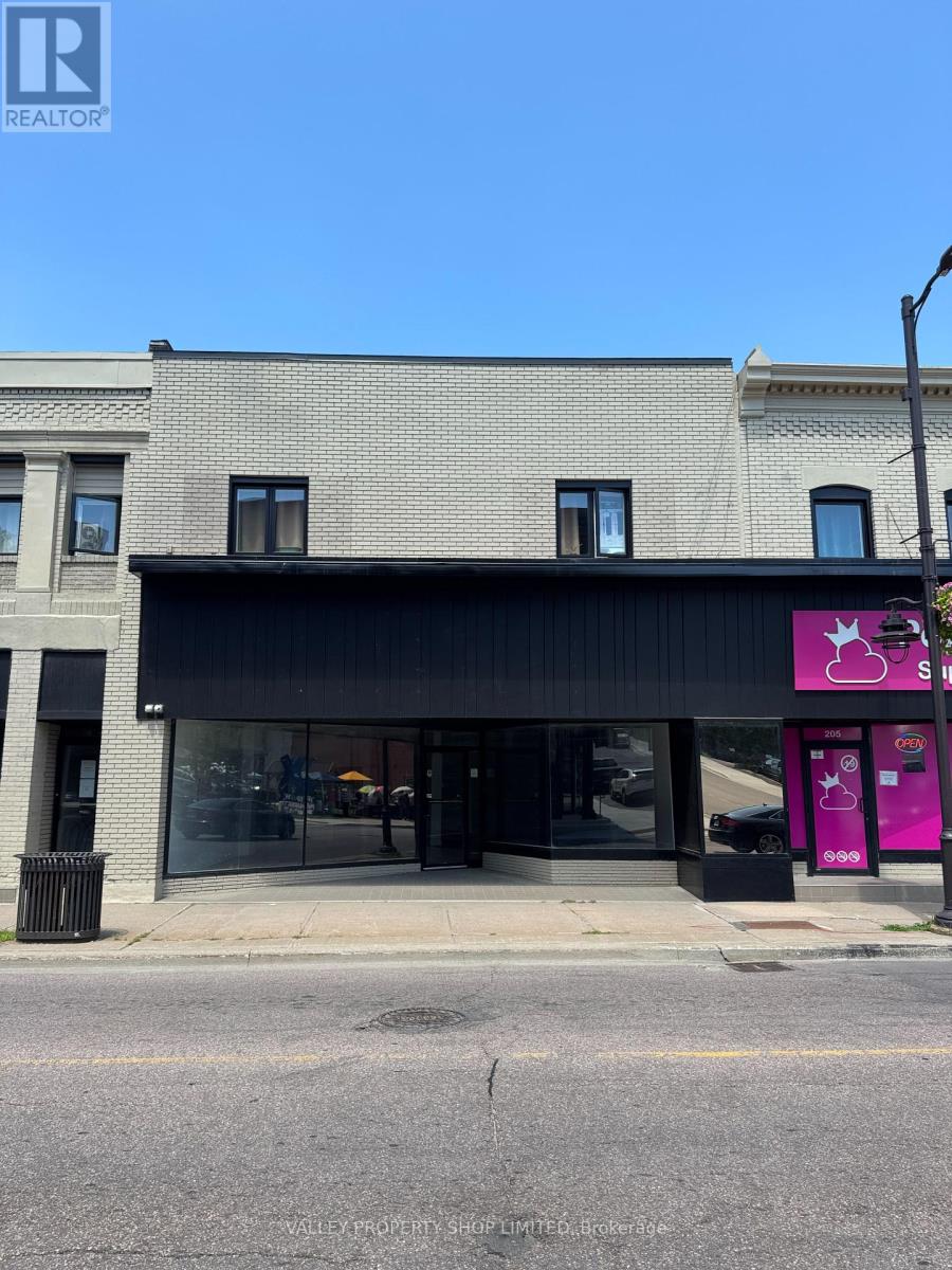 Photo 1 of 213 Pembroke Street W, Pembroke ON