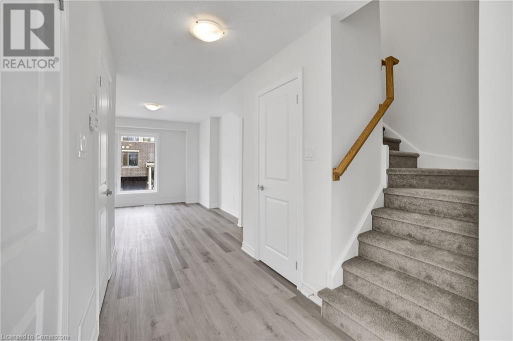 Photo 19 of 29 Radison Lane, Hamilton ON