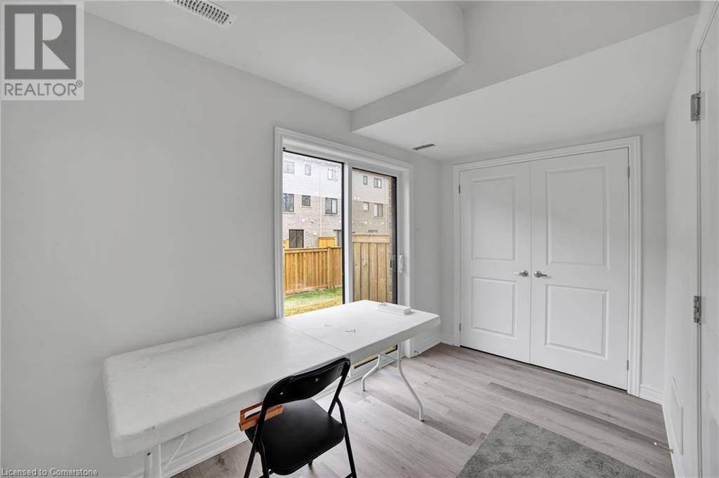Photo 6 of 29 Radison Lane, Hamilton ON