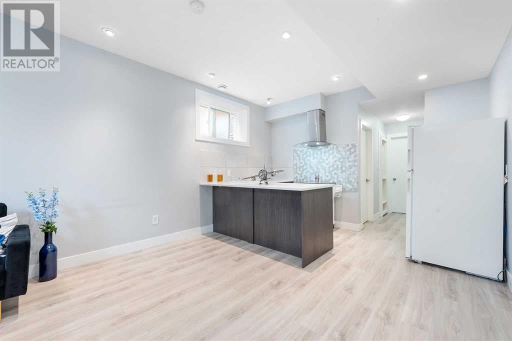 Photo 41 of 415 6 Street Ne, Calgary AB
