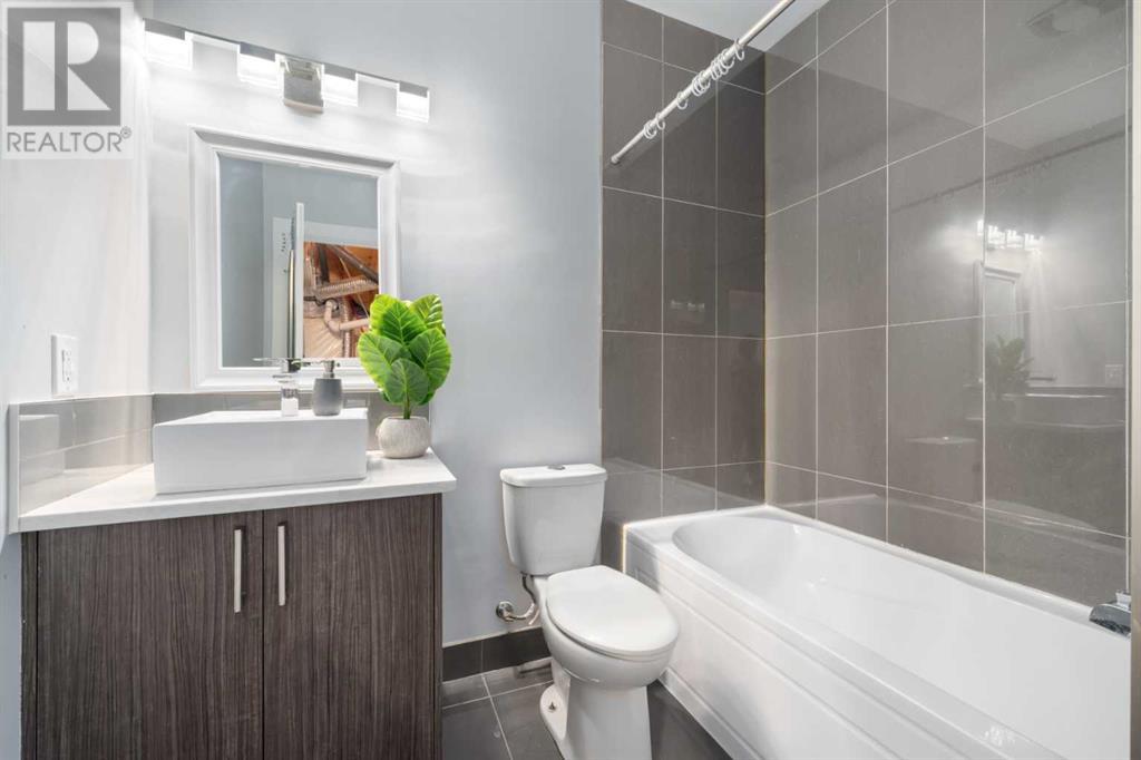 Photo 19 of 415 6 Street Ne, Calgary AB