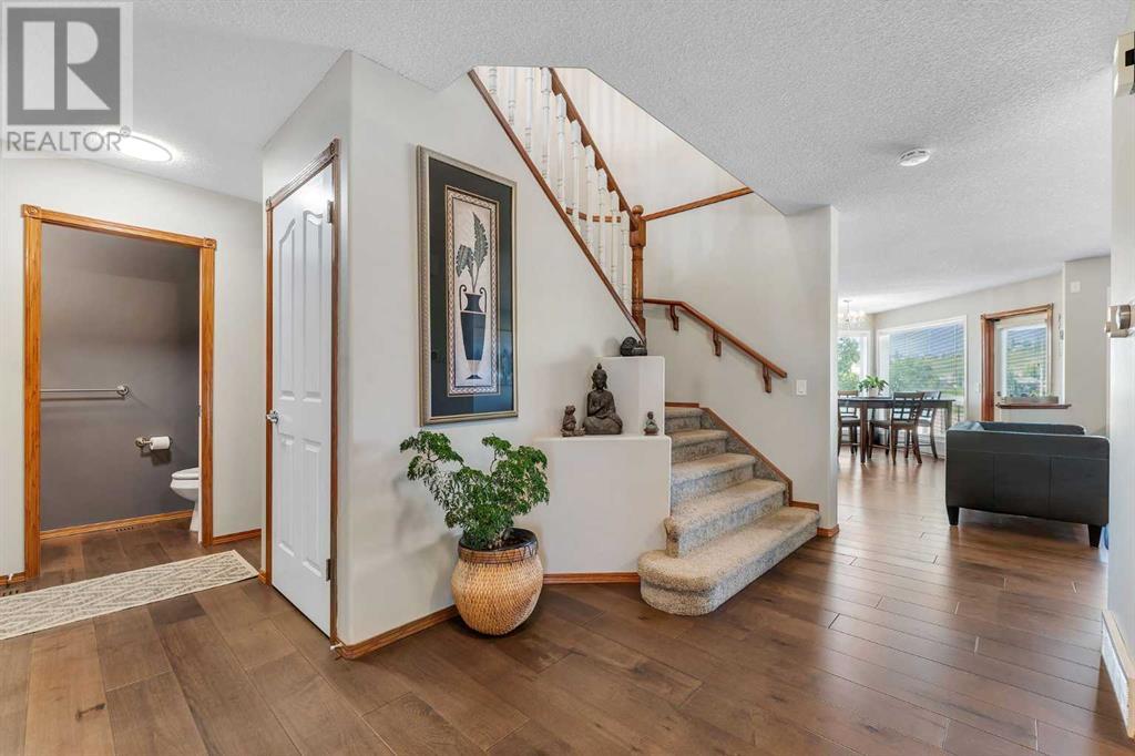 Single Family House for Sale in  Hidden Valley Manor NW Hidden Valley Calgary 