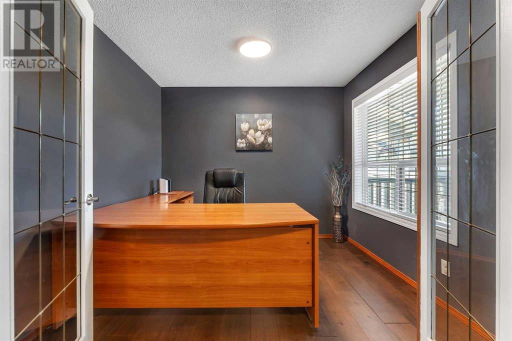 Single Family House for Sale in  Hidden Valley Manor NW Hidden Valley Calgary 