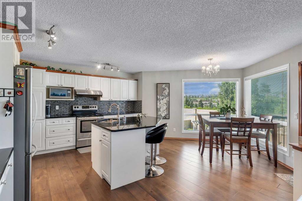 Single Family House for Sale in  Hidden Valley Manor NW Hidden Valley Calgary 