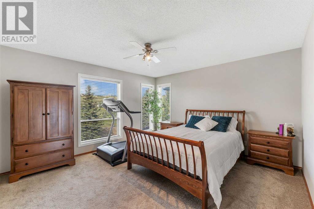 Single Family House for Sale in  Hidden Valley Manor NW Hidden Valley Calgary 