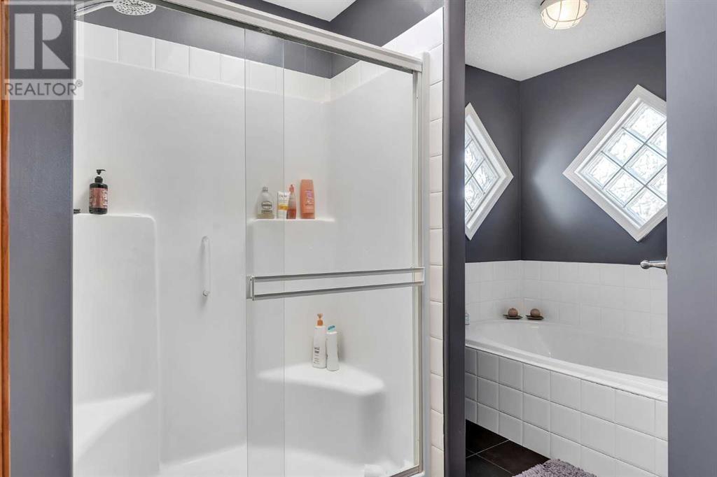 Single Family House for Sale in  Hidden Valley Manor NW Hidden Valley Calgary 