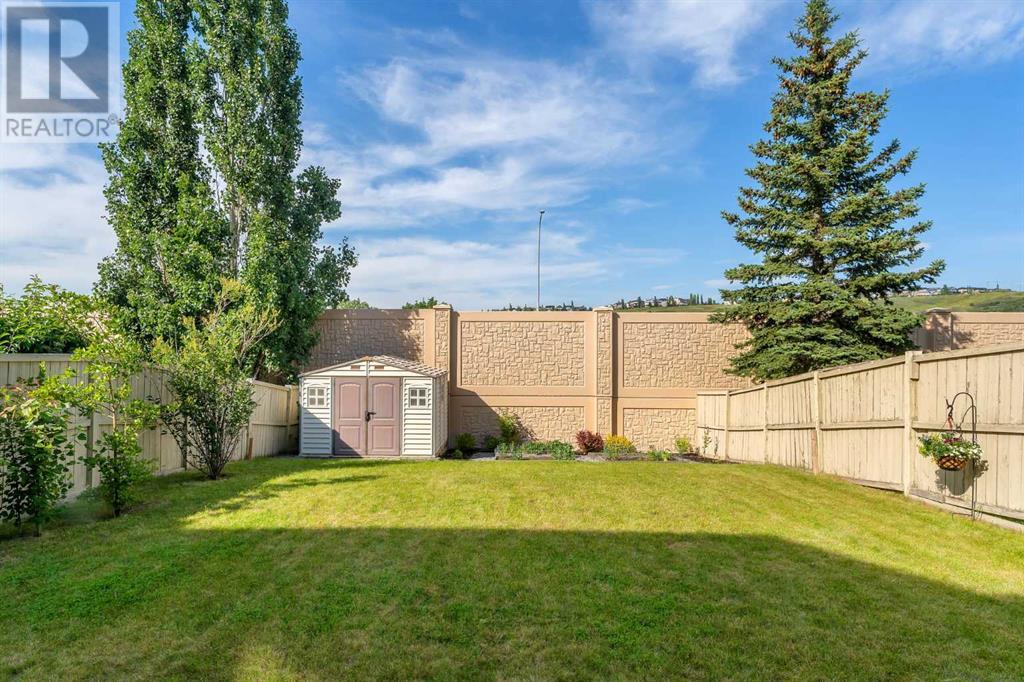 Single Family House for Sale in  Hidden Valley Manor NW Hidden Valley Calgary 