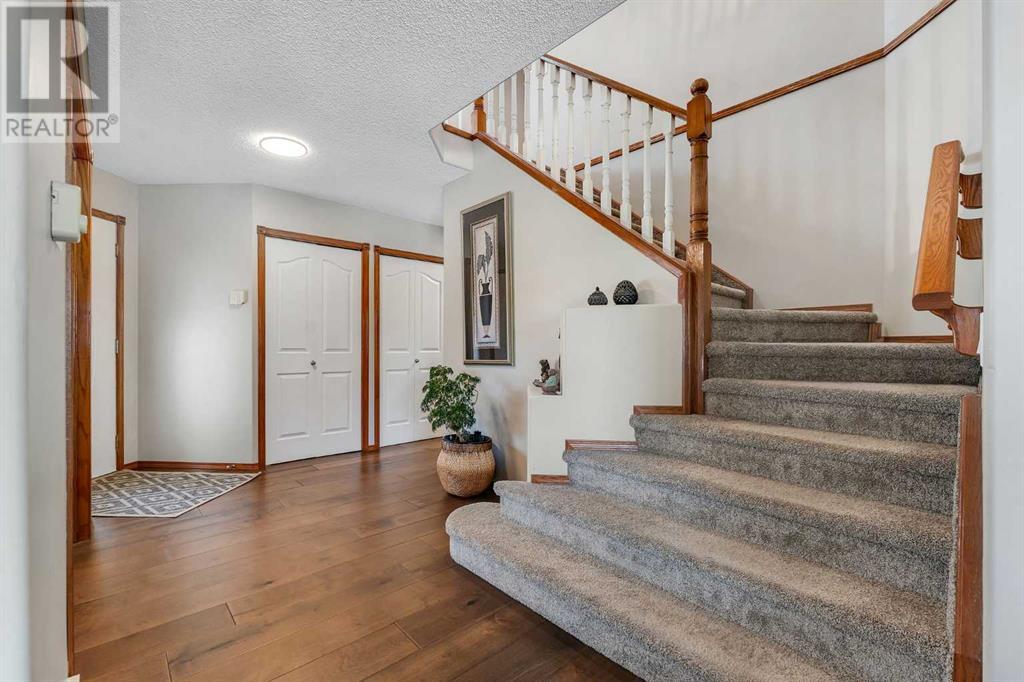 Single Family House for Sale in  Hidden Valley Manor NW Hidden Valley Calgary 