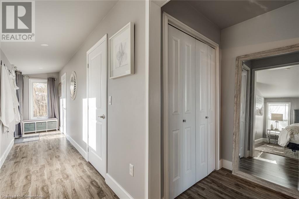 Photo 16 of 71 Lakeshore Road, Selkirk ON