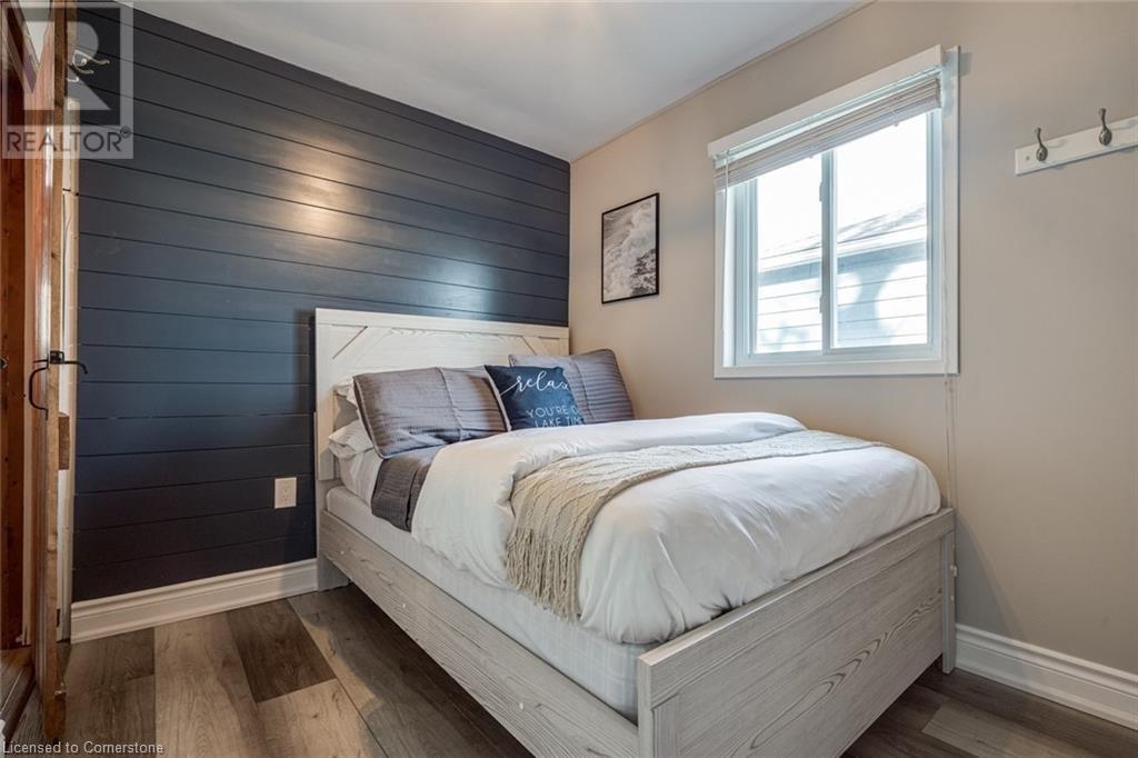 Photo 20 of 71 Lakeshore Road, Selkirk ON