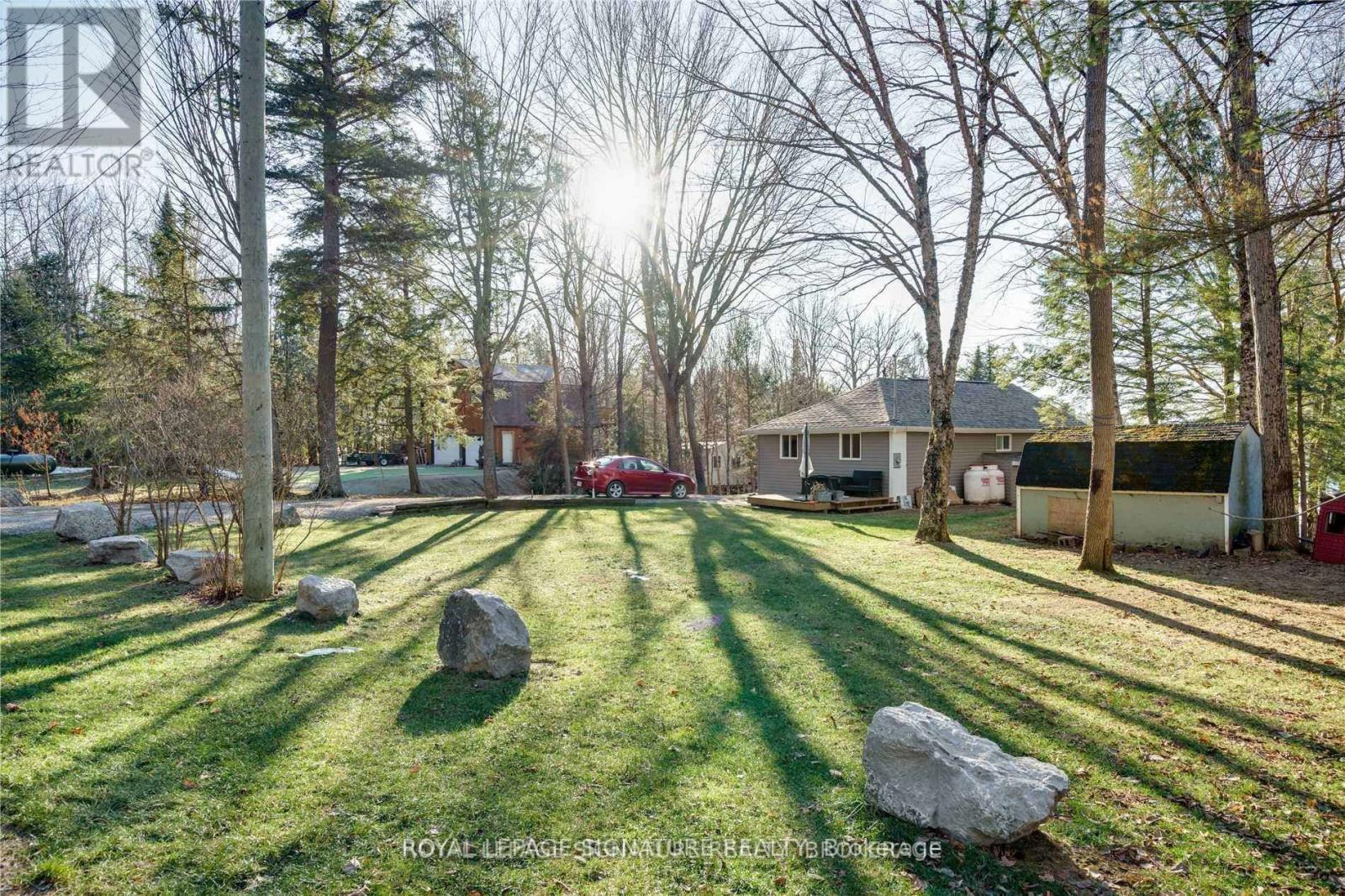 Photo 19 of 1051 Norley Drive, Algonquin Highlands ON