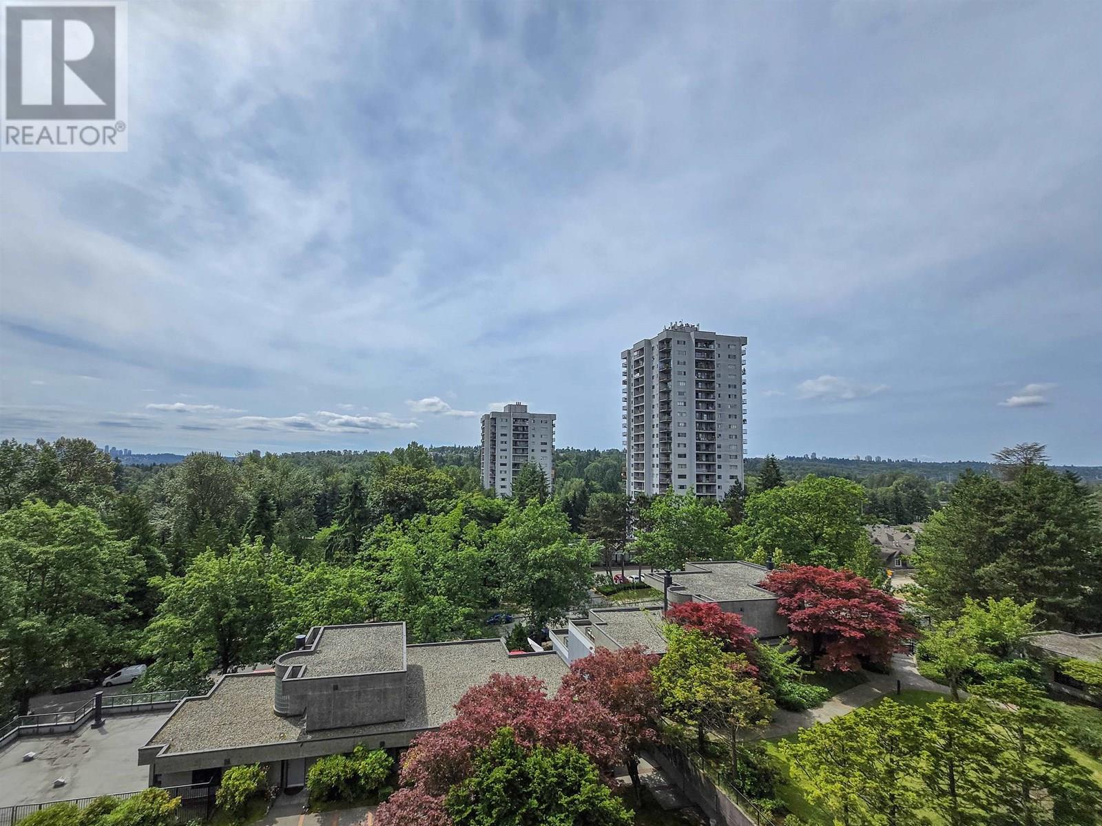 Photo 5 of 708 3980 Carrigan Court, Burnaby BC