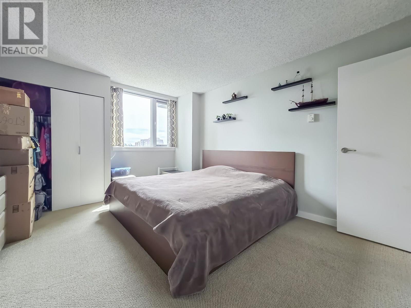 Photo 6 of 708 3980 Carrigan Court, Burnaby BC