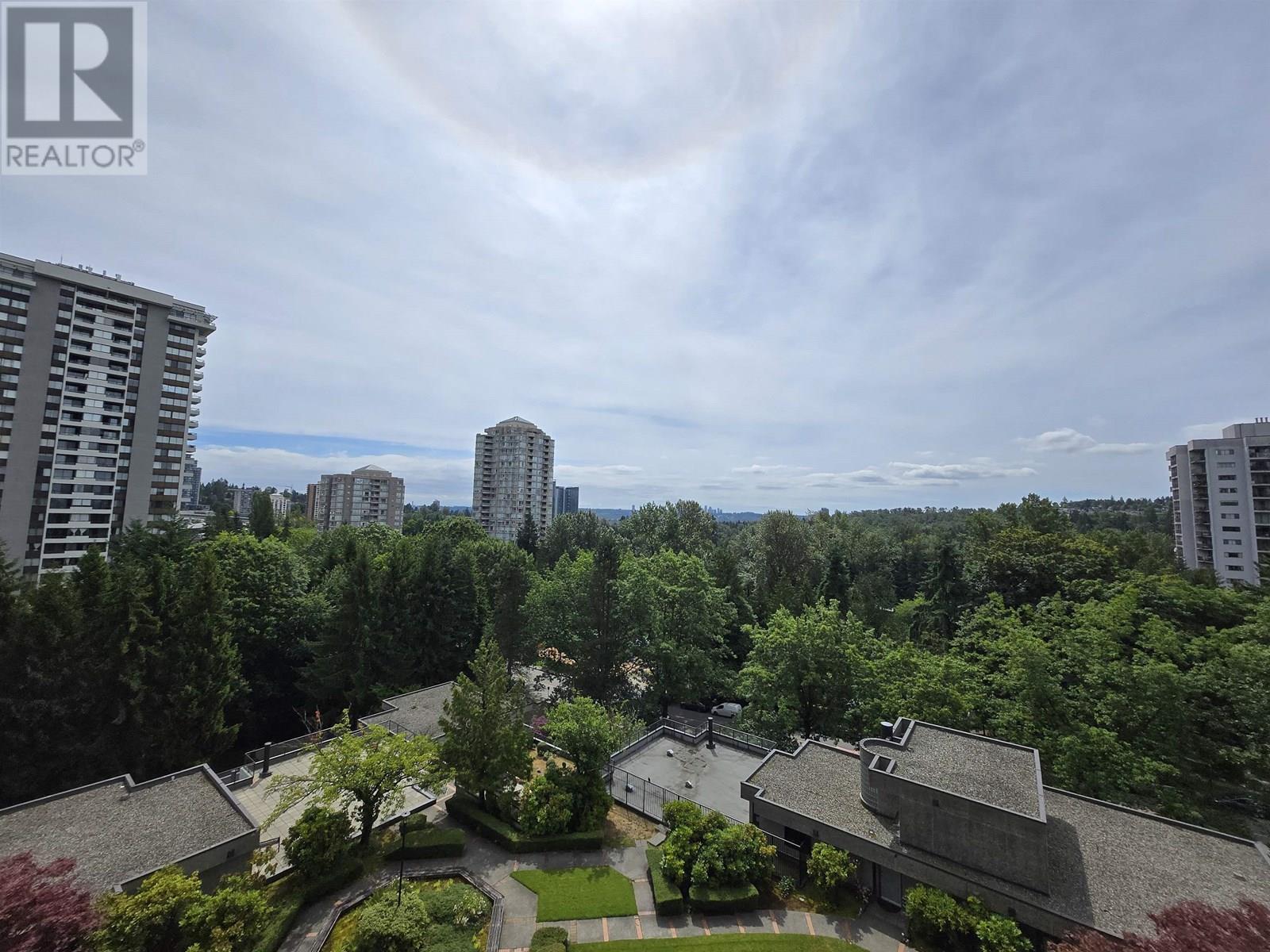 Photo 8 of 708 3980 Carrigan Court, Burnaby BC