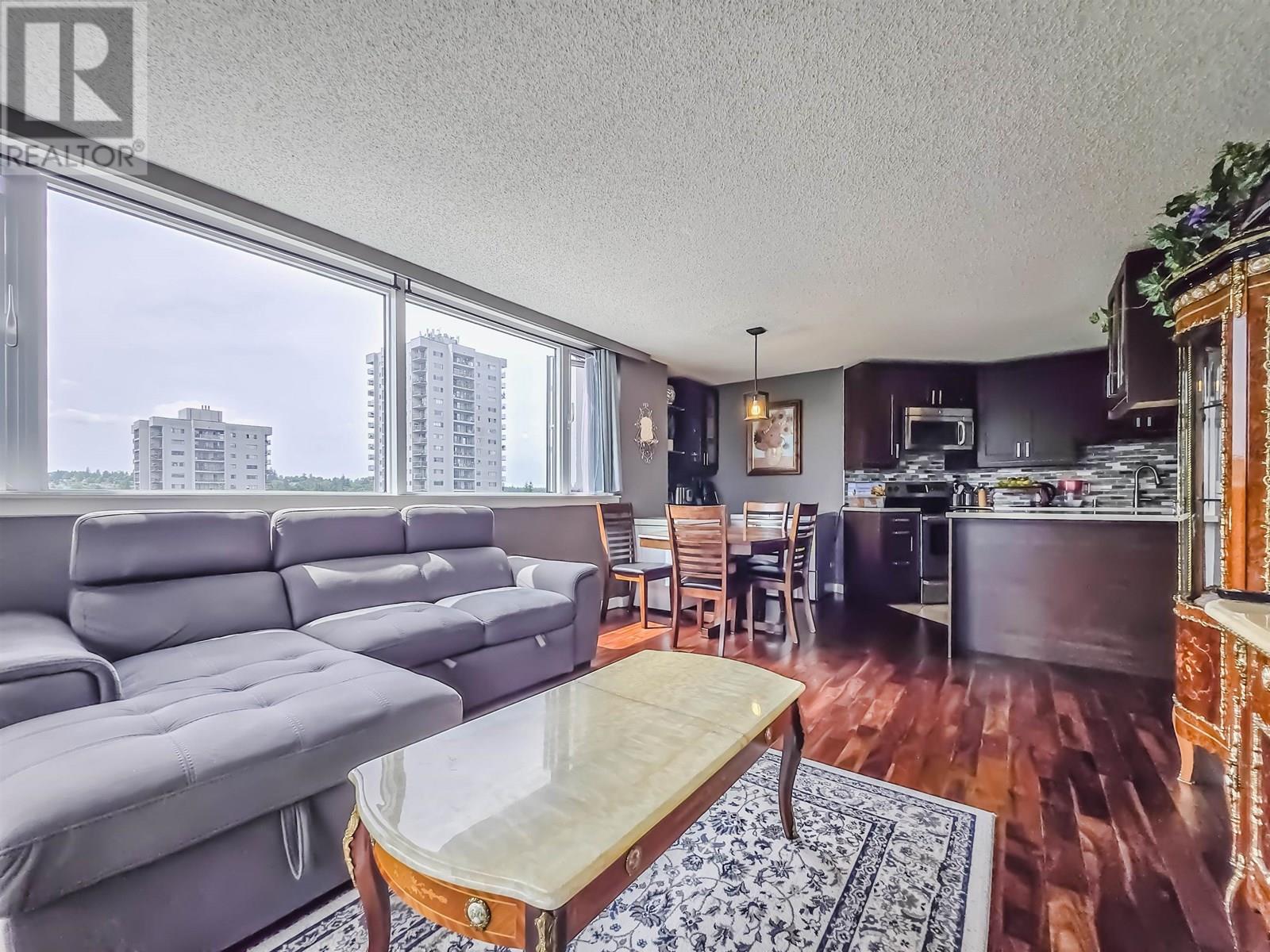 Photo 10 of 708 3980 Carrigan Court, Burnaby BC