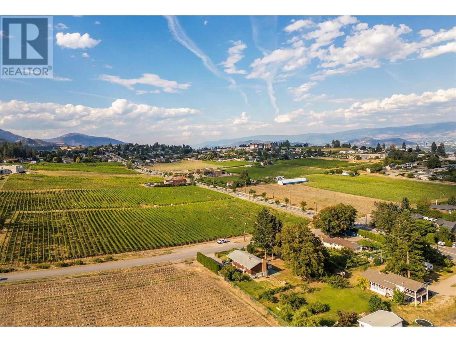  1026 Kitson Court, West Kelowna