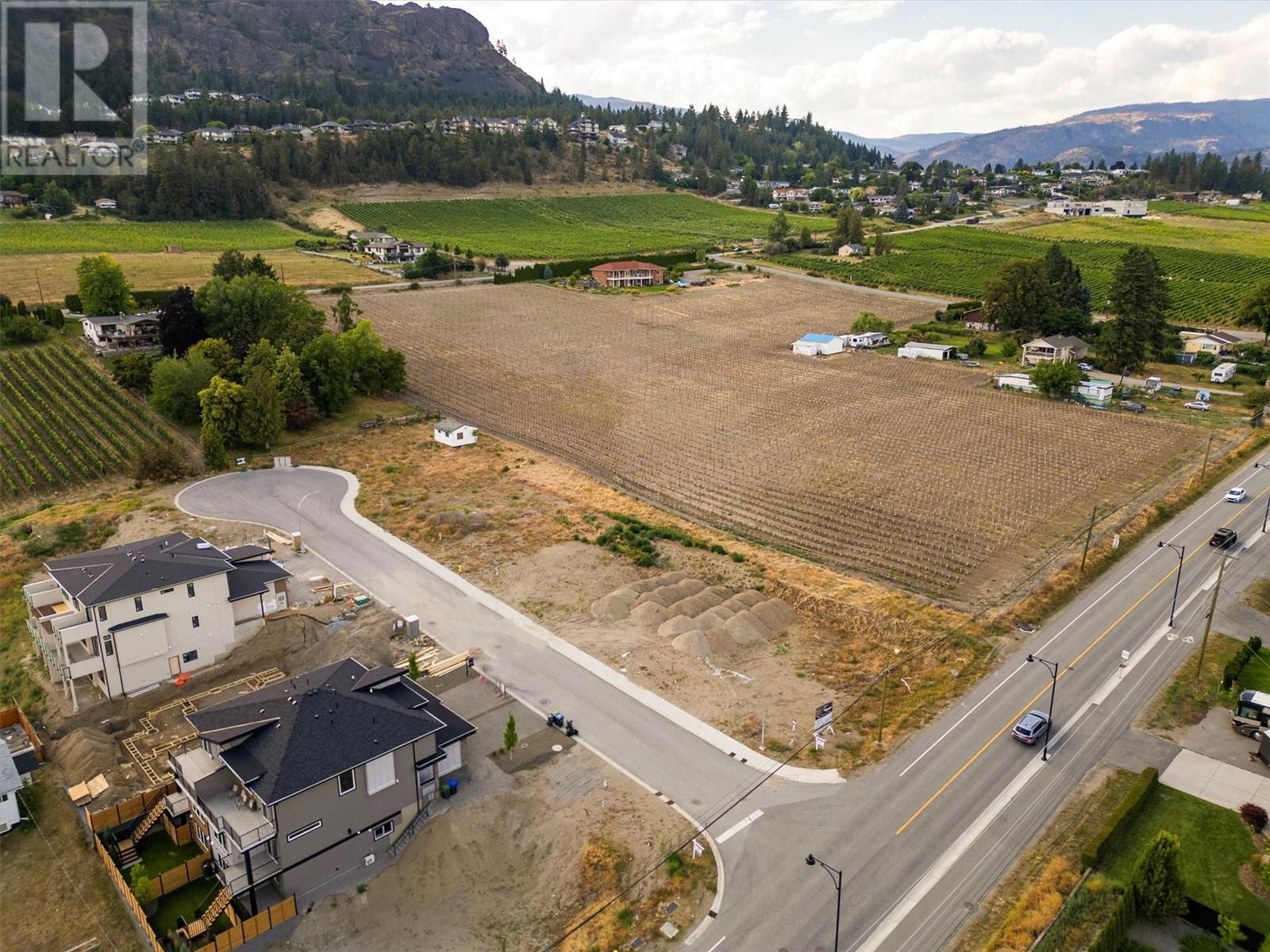  1026 Kitson Court, West Kelowna
