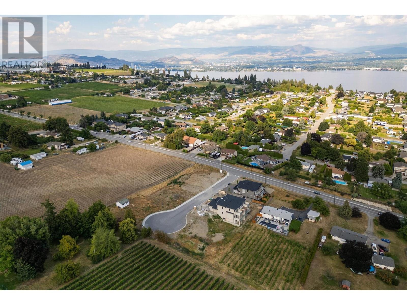  1026 Kitson Court, West Kelowna