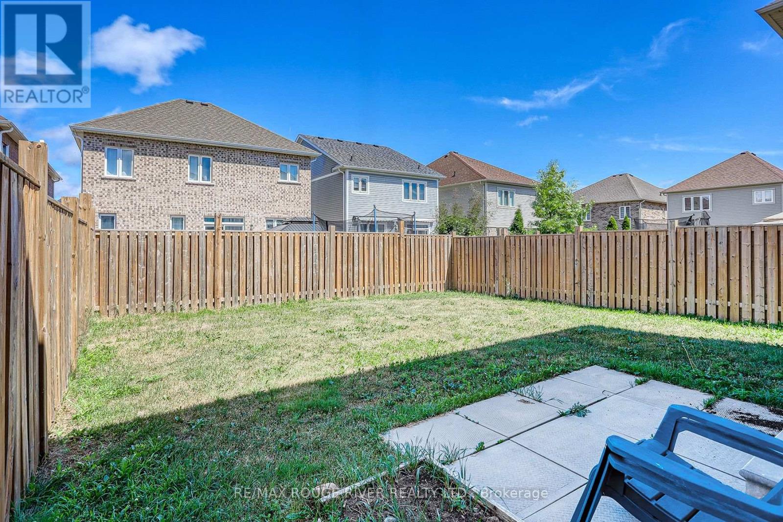 Photo 22 of 35 Thomas Bird Street, Clarington ON
