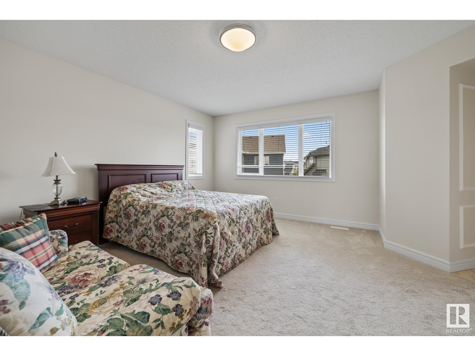 Photo 30 of 368 Edgemont Rd Nw, Edmonton AB