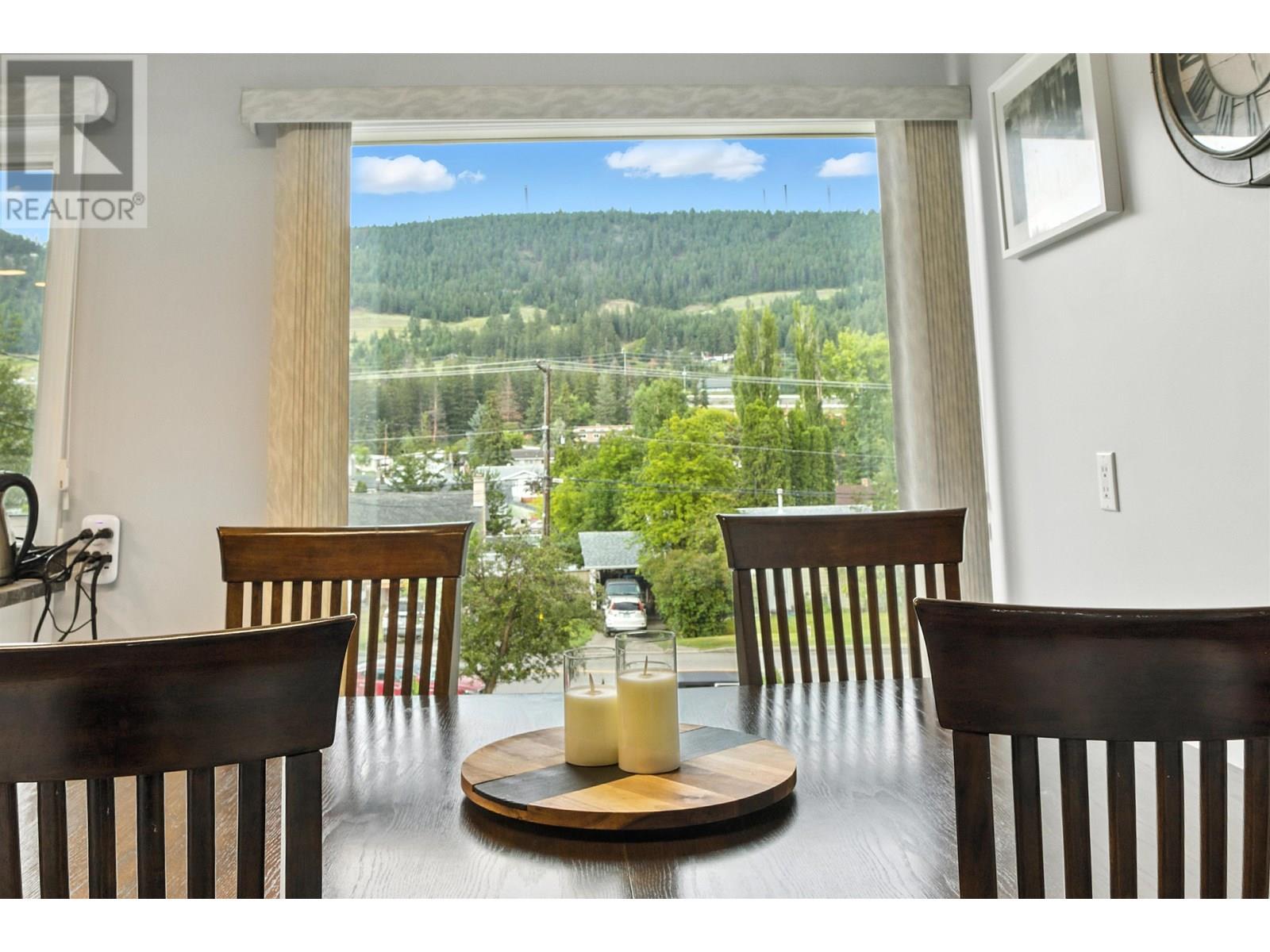 Photo 17 of 711 Western Avenue, Williams Lake BC