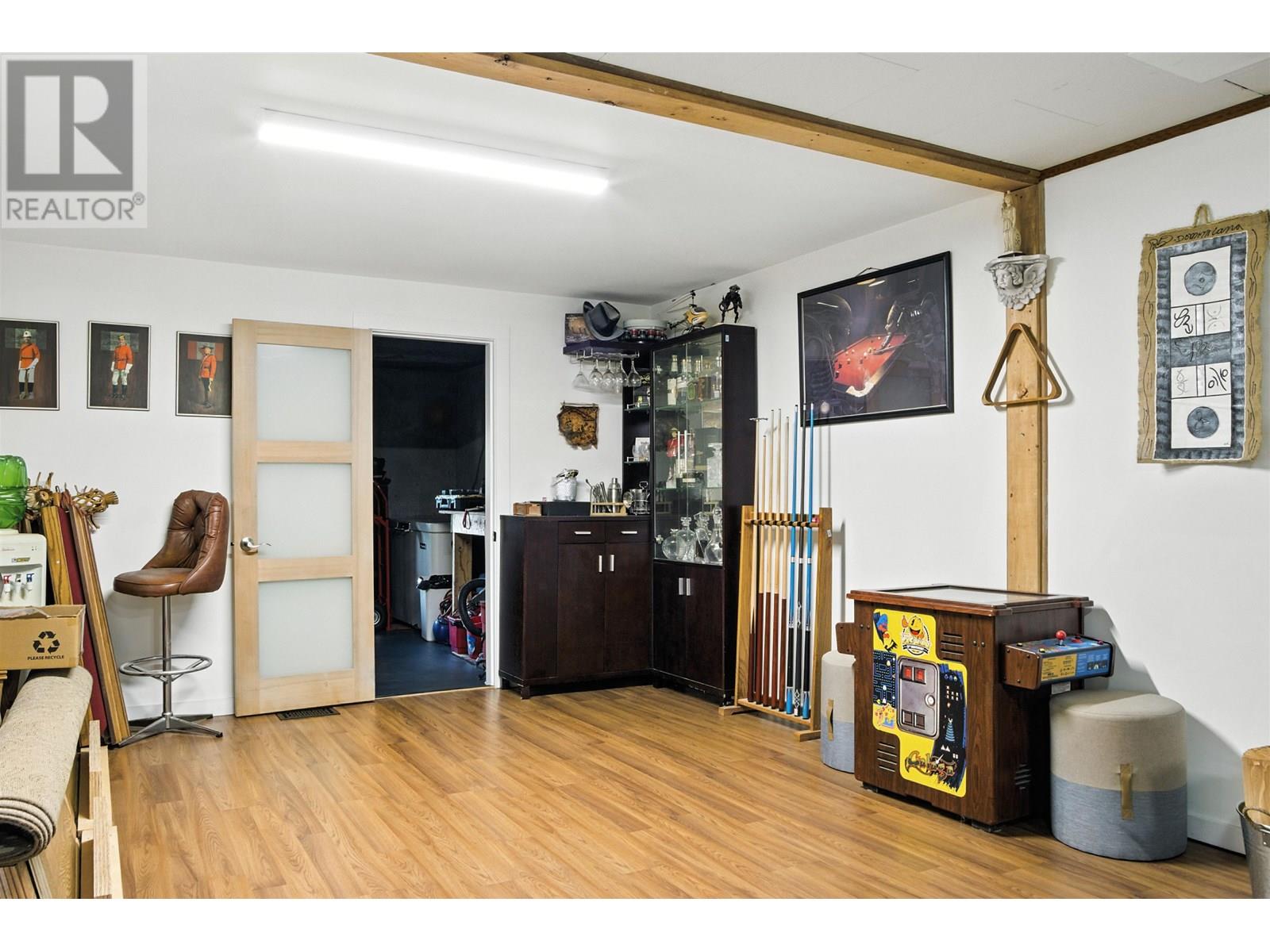 Photo 11 of 711 Western Avenue, Williams Lake BC