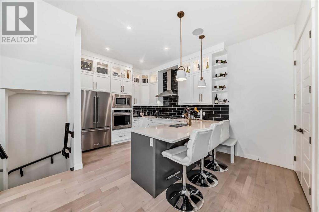 Single Family House for Sale in    Street SW Shaganappi Calgary 