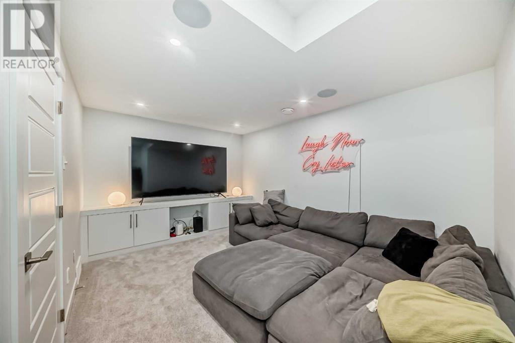 Single Family House for Sale in    Street SW Shaganappi Calgary 