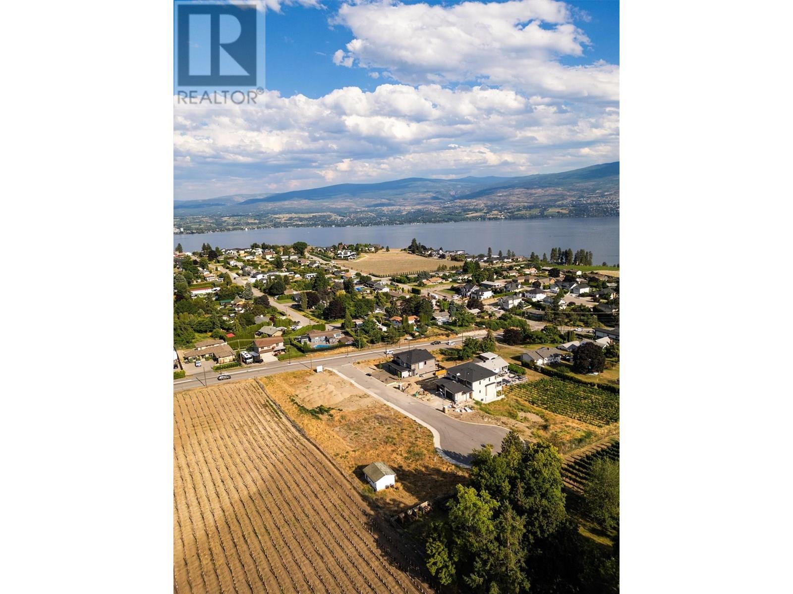 1038 Kitson Court, West Kelowna