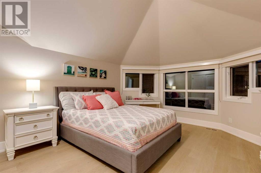 Single Family House for Sale in  Rideau Road SW Rideau Park Calgary 
