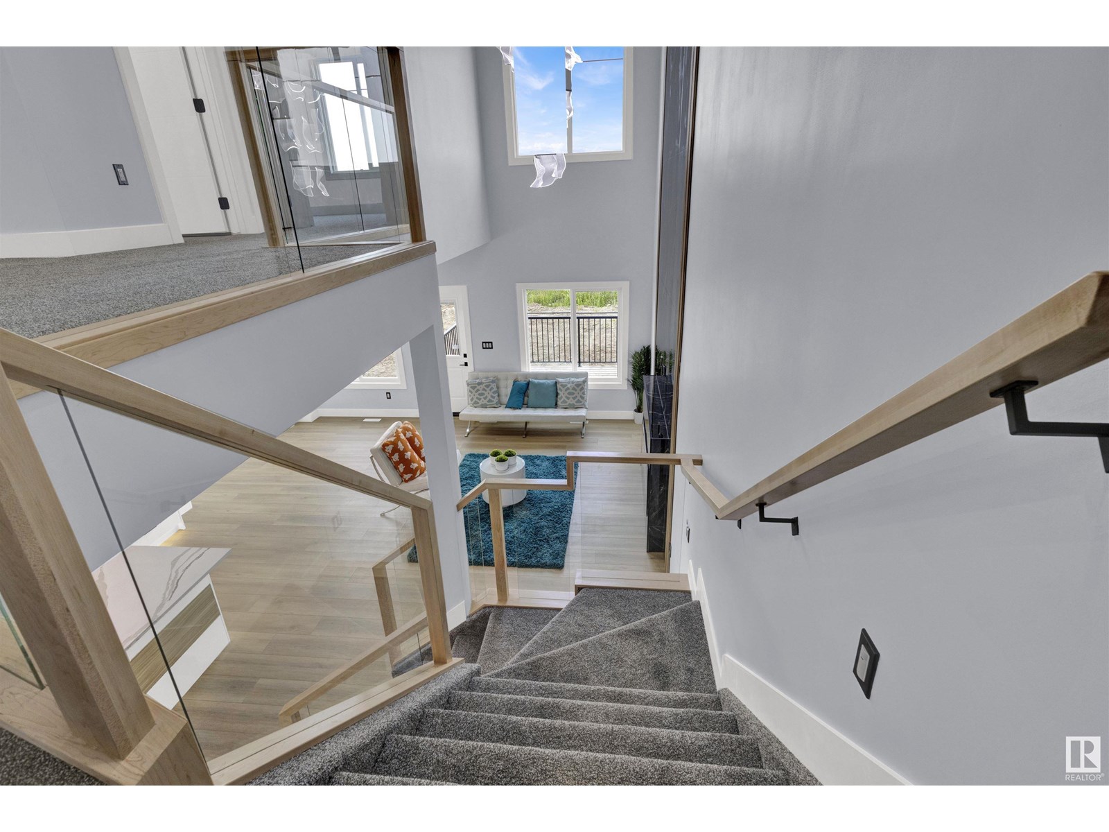Photo 15 of 2020 155 Av Nw, Edmonton AB